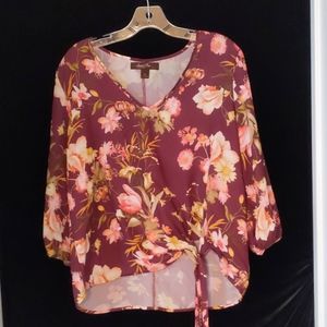 Sweet Pea S printed blouse